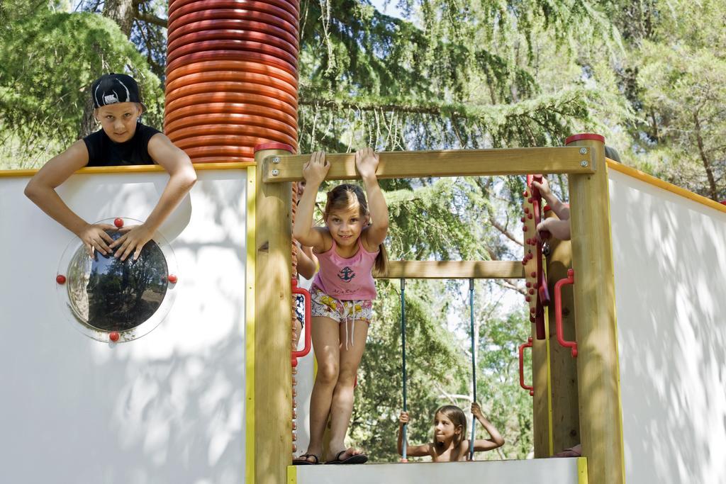 Camping Brioni Pola Esterno foto